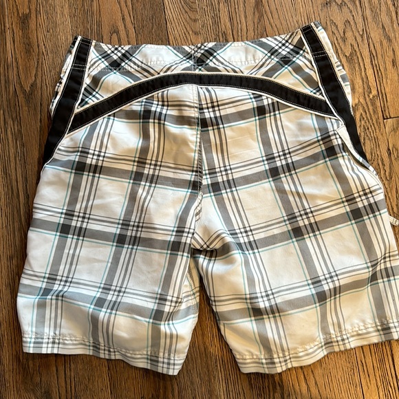 Men’s American Eagle Outfitter Size Large Shorts - Picture 4 of 7